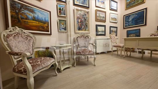 Prodaje se umetnička galerija sa lokalom – komplet