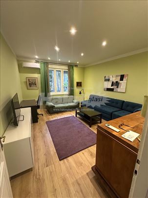Renoviran stan 54m² kod Vukovog spomenika