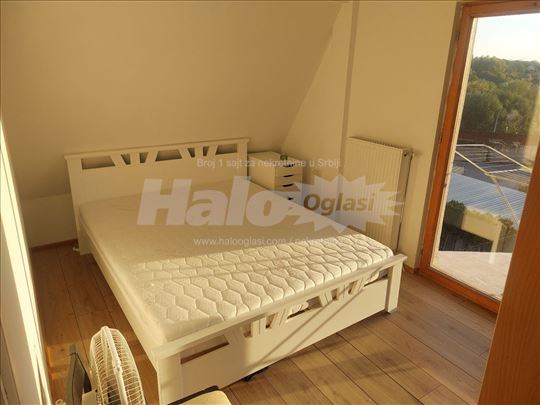 Izdavanje stana JAJINCI / Rakovica selo