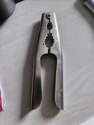 Krckalica za orahe, bademe, dugacka 15cm, nova