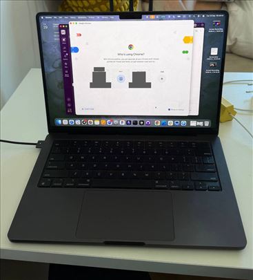 MacBook Pro 14 M4 Pro, 24 GB / 1 TB, garancija