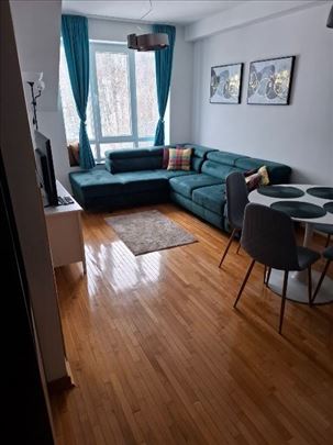 Nov apartman sa lepim pogledom Kraljevi Cardaci