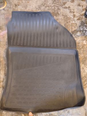 Original patosnice za Tojota Corolla HibridKaravan