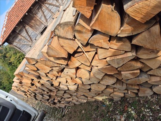 Prodaja ogrevnog drveta