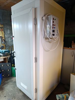 Sušara za voće i povrće 1600 eur
