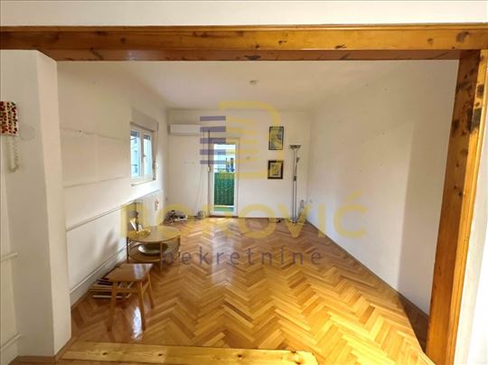 Cvetkova pijaca, 56m2, odličan