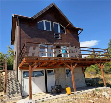 Gostilje, uknjižena kuća, 3x40m2