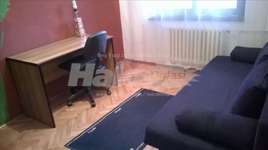 Izdaje se stan, 56 m2, Bul. Nemanjića kod Zone I