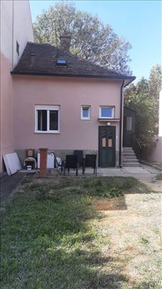 Kuca u Zemunu,uknjižena na 36m2,plac 3 ,26 ari