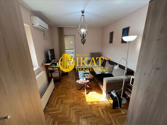 Mirijevo, Vitezova Karađorđeve zvezde 42m2