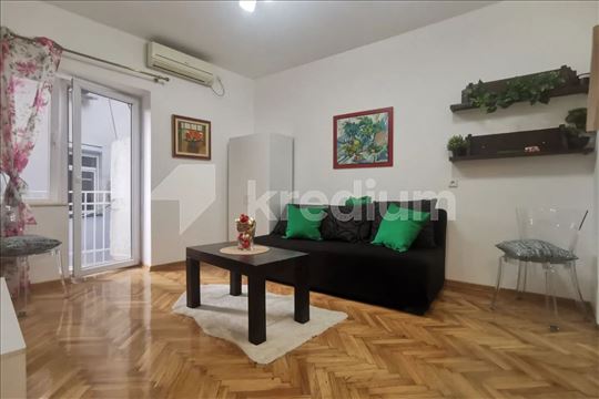Obilićev venac 02 | Renoviran | Namešten