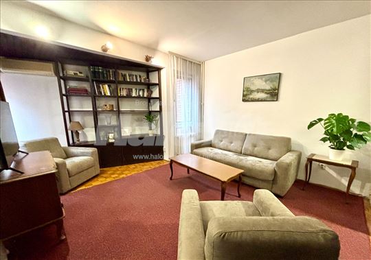 ZEMUN CENTAR – 62 m² – 2. sprat, lift – 750 EUR