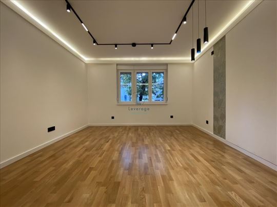 Gundulićev venac, 59m2