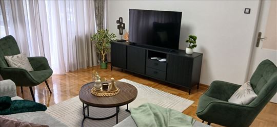 Novi Beograd -Lux - izuzetna lokacija - 50m2