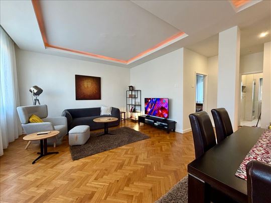 Troiposoban stan za izdavanje, Vračar, 2.000€