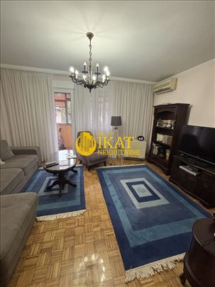 Zemun polje, trosoban duplex 100m2