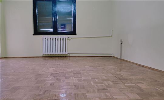 Barajevo 73m2 sa CG