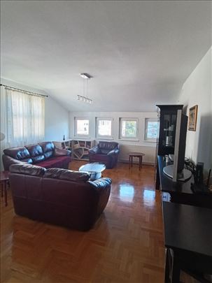 Botanička bašta, Porečka 87m2, trosoban 