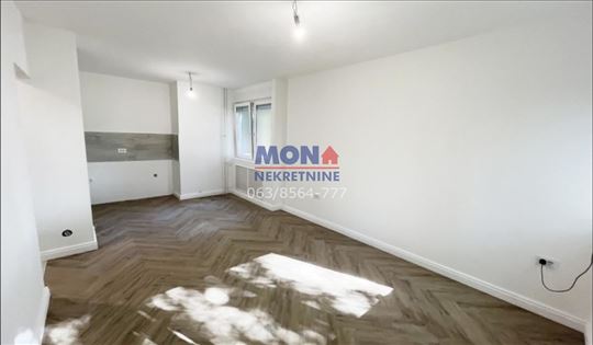Hotel Jugoslavija, 2.5, 60m2 renoviran, nekorišćen