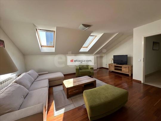 Luksuzni Penthouse | 146 m² + 45 m² Tavanskog Pros