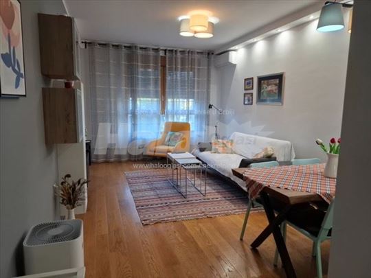 Novi Beograd Wellport blok 65