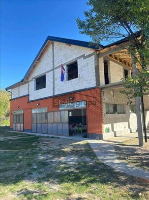 Poslovni prostor, 123 m2