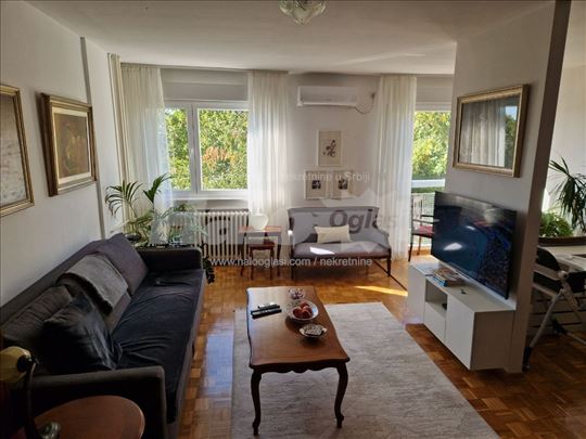 Renoviran 2.0 stan na Banjici u soliterima