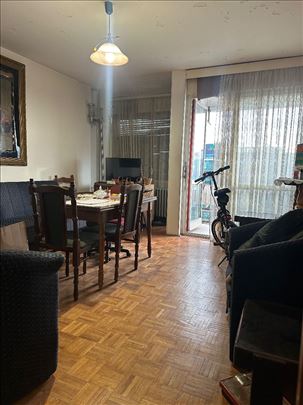 Prodaja 3.0 stana,Blok 23,Milutina Milankovica