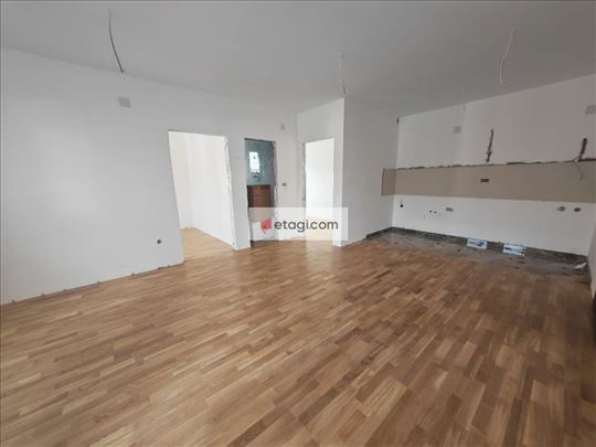 Savršen 2.5 stan Zvezdara - novogradnja