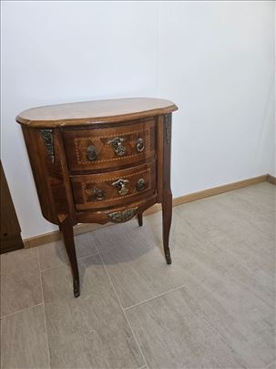 Stilska komoda