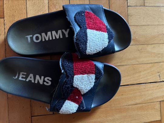 Tommy Hilginger papuce