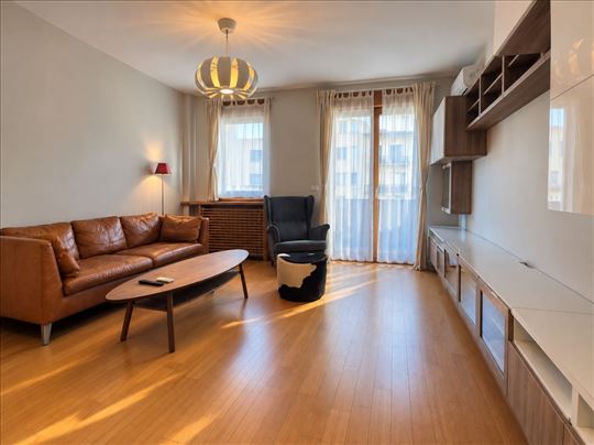 A blok, 2.0, 56 m², Lux namestem