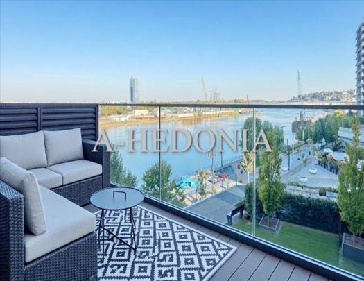 BW Residences, nov, lux, 3.0, prvi red do reke