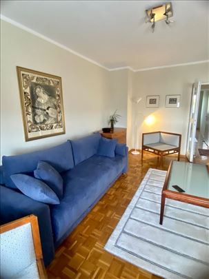 Dvosoban renoviran 62m2 Lupov lad 650