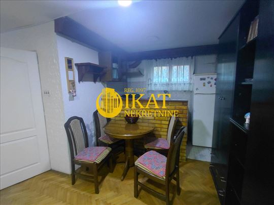 Karaburma, Husinskih Rudara 31m2 HITNO