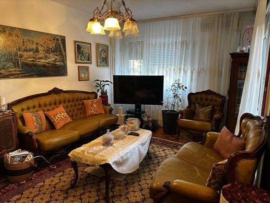 Prodaja stana Banjica, sređen, 86m2