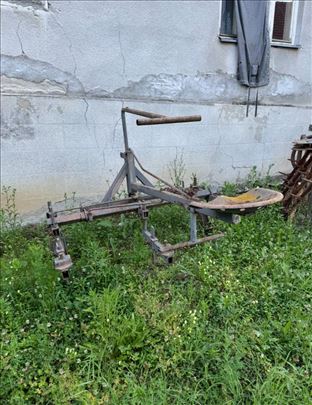  Špartač za kukuruz 