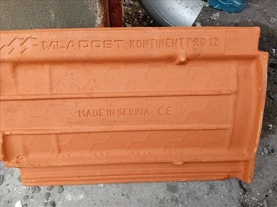 Novi crepovi