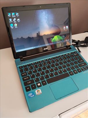 Acer Aspire One Q1VZC/320 GB HDD/4GB rama/Punjac