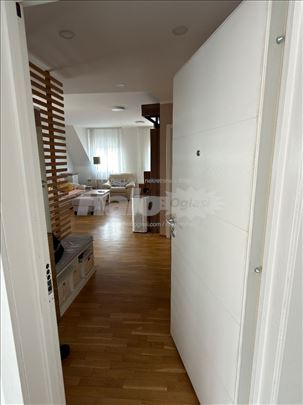 DUPLEX 88m2 - Savršen raspored na dva nivoa 
