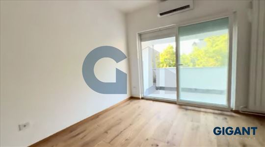 Karaburma-M. Gregoran, 60m2, 2.0, t, cg,