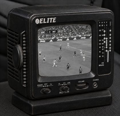 Retro crno-beli TV sa radiom ELITE ETV-551