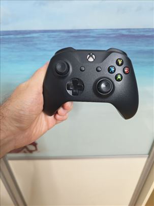 Xbox One kontroler, original