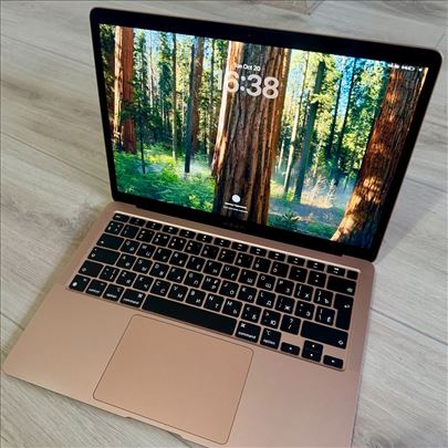 MacBook Air M1 (2020)