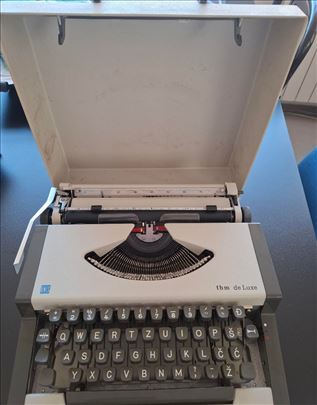 Potpuno nova, ispravna mašinu UNIS tbm de Luxe