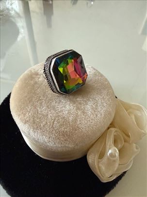 Prsten Misticni topaz