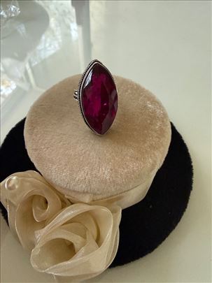 Prsten Pink topaz