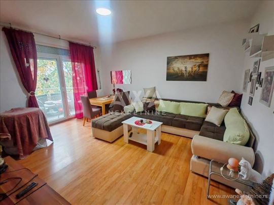 Apatin, Blok 112 – dvosoban namešten stan 60 m²