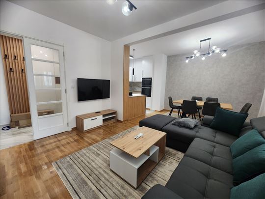 Blok 22, komforan, lux sređen, ID 26157