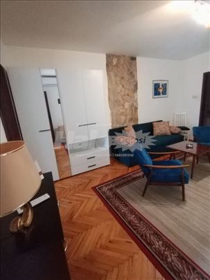 Dušanovac, stan 43 m2, 1, 5 soban + terasa 14 m2